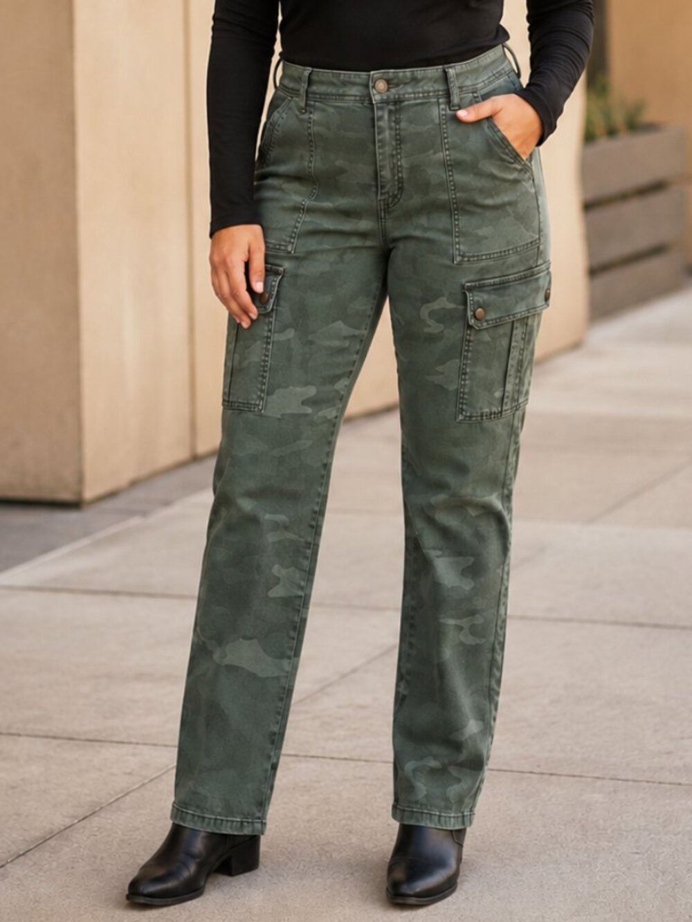 Democracy Ab Solution Camo Cargo Pants Size 16 Green Straight Leg - Picture 2 of 9